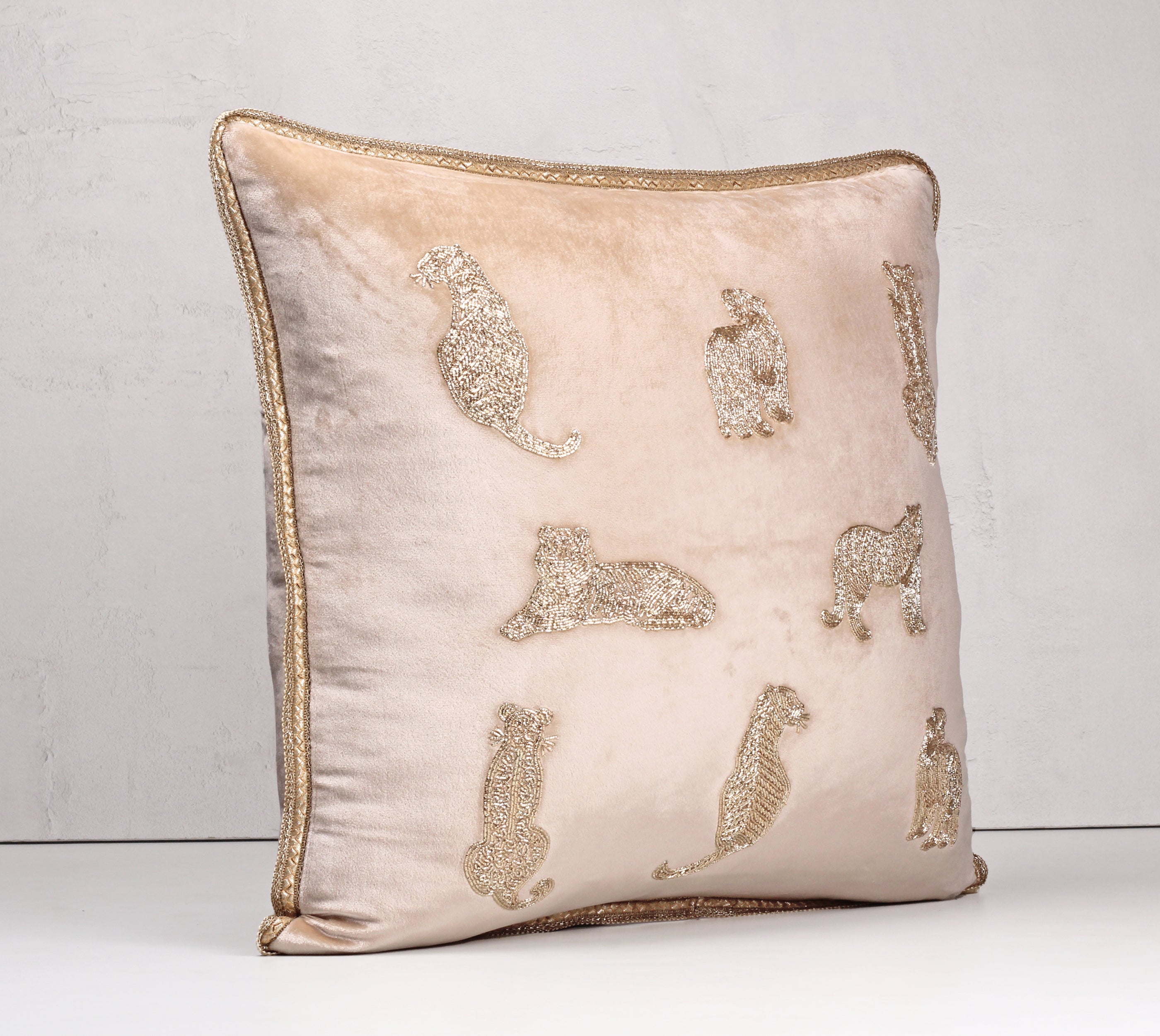 NARGIS Ecru Cream Cushion Cover
