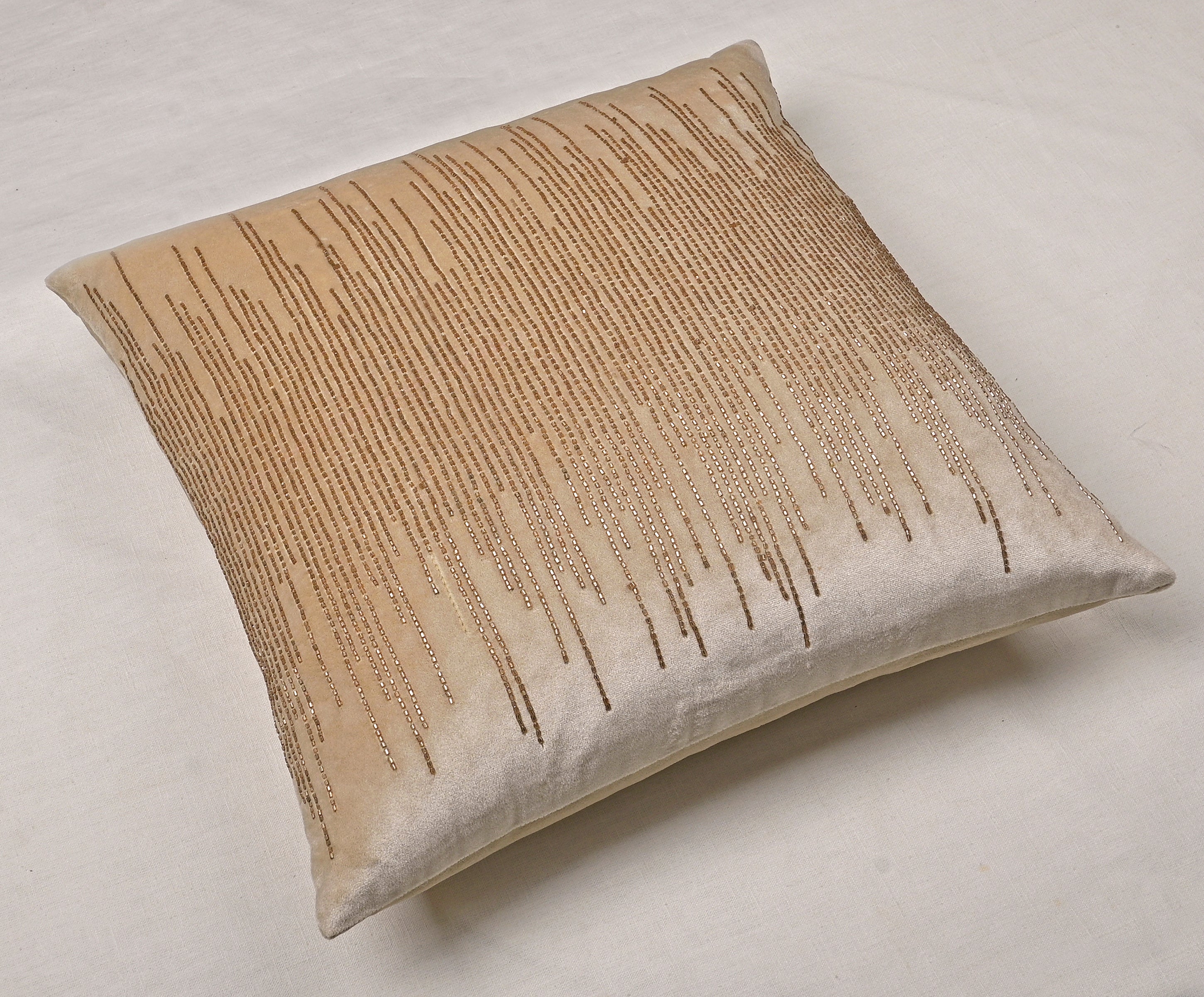 JAVA Ecru Velvet Cushion Cover