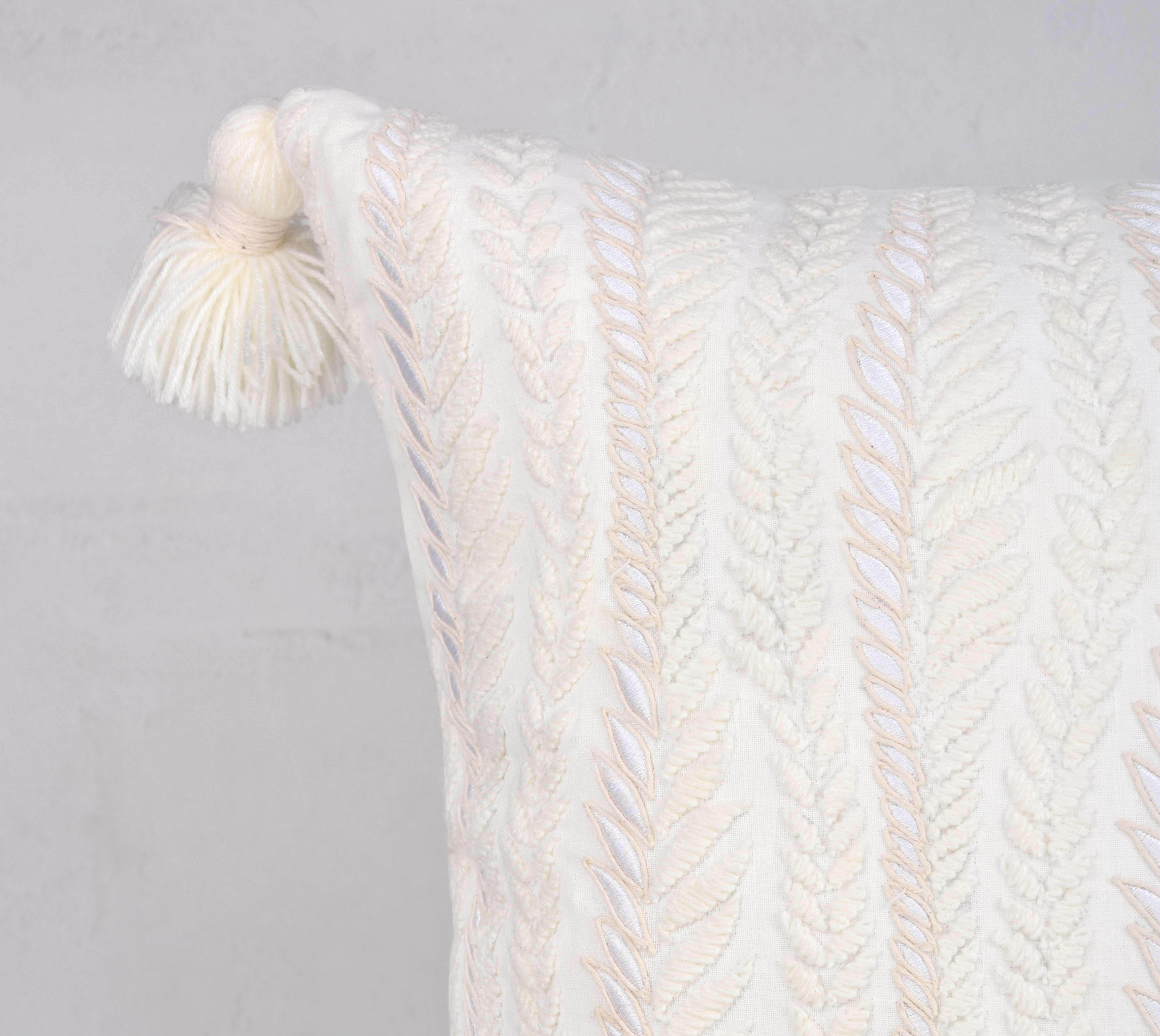 ISABELLA Off white Cotton Cushion Cover