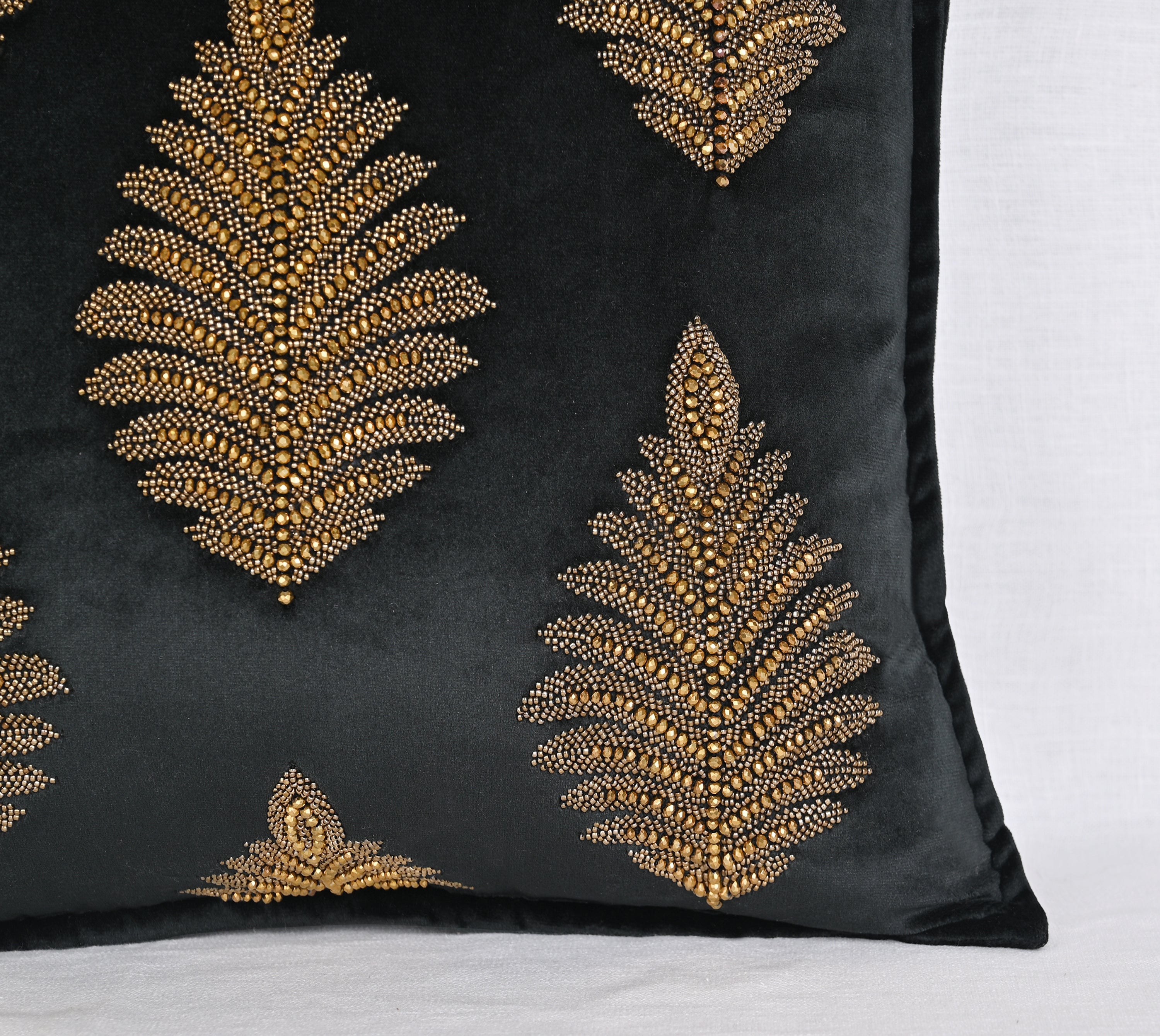 OASIS Black Velvet Cushion Cover