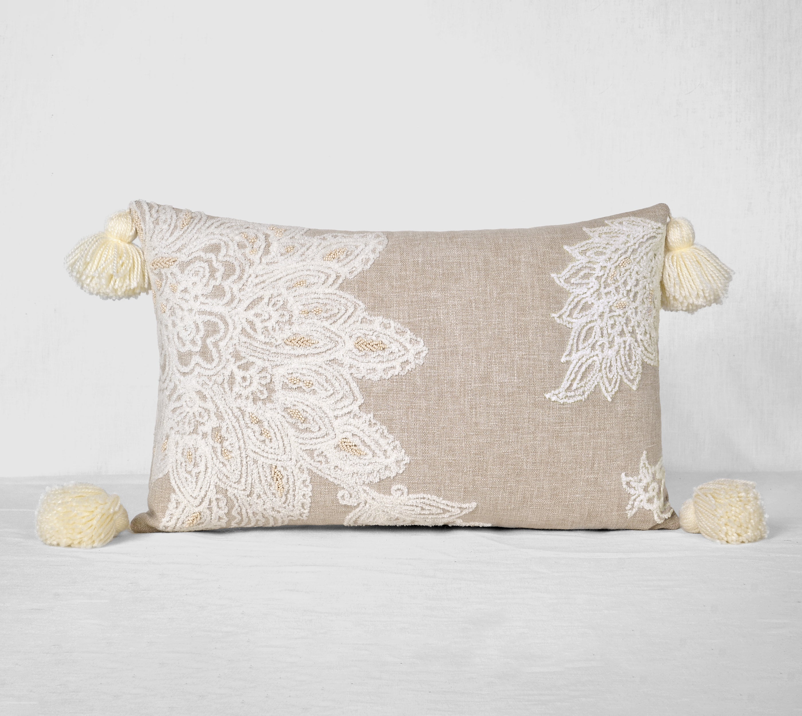 REGENT Beige Cotton Cushion Cover