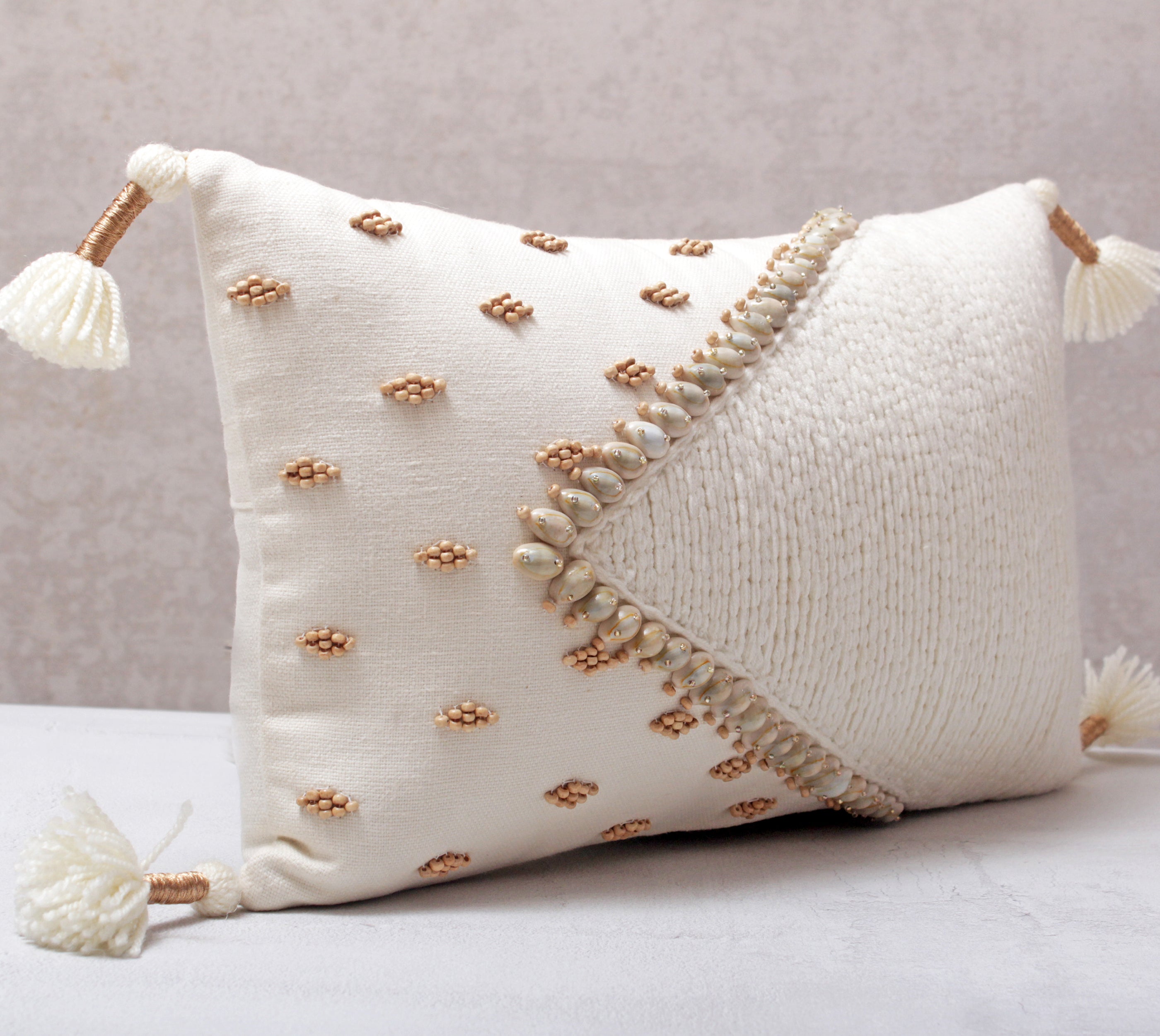 HAZEL Off-white Cotton Cushion Cover