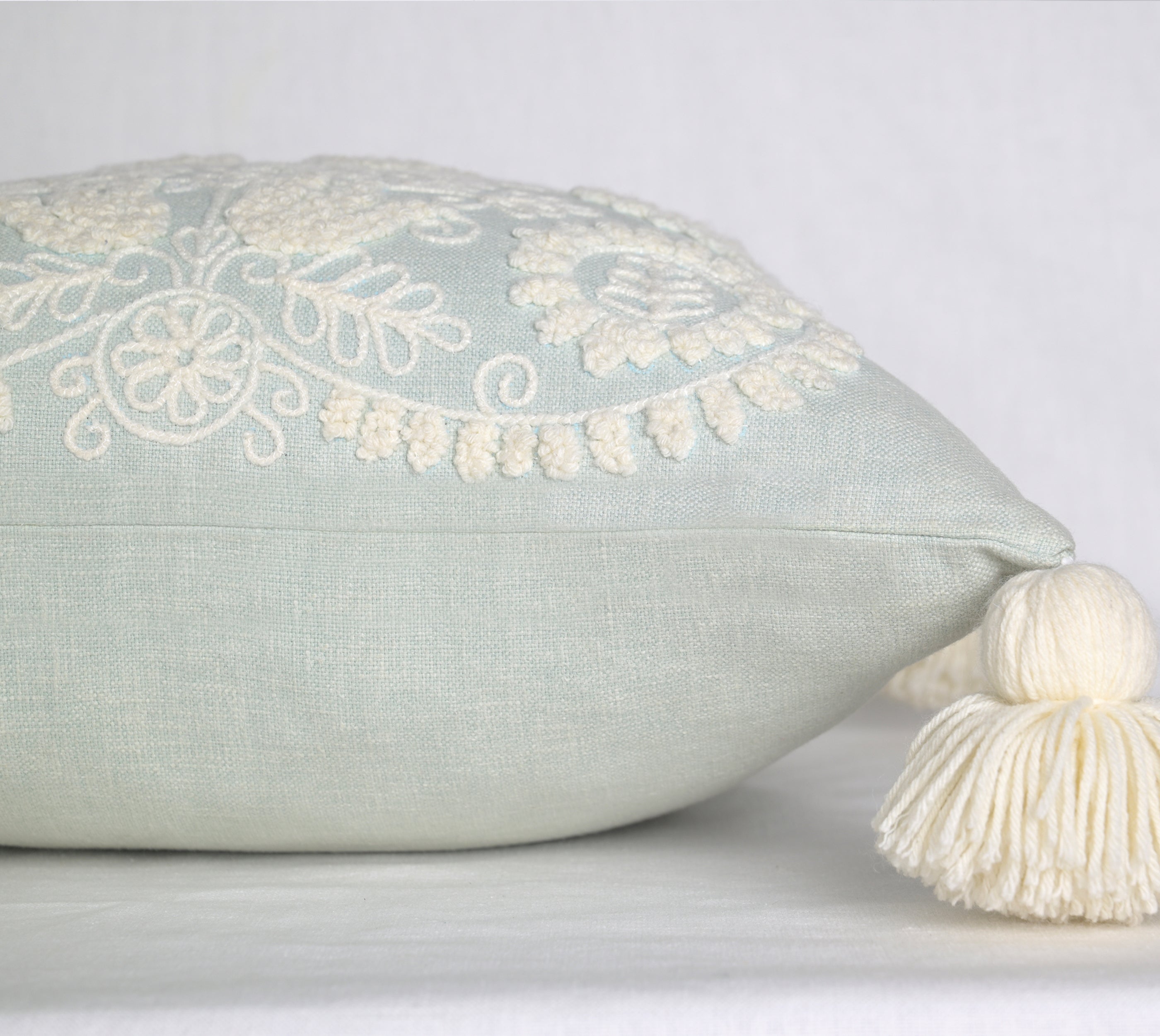 ETOILE Mint Cotton Cushion Cover