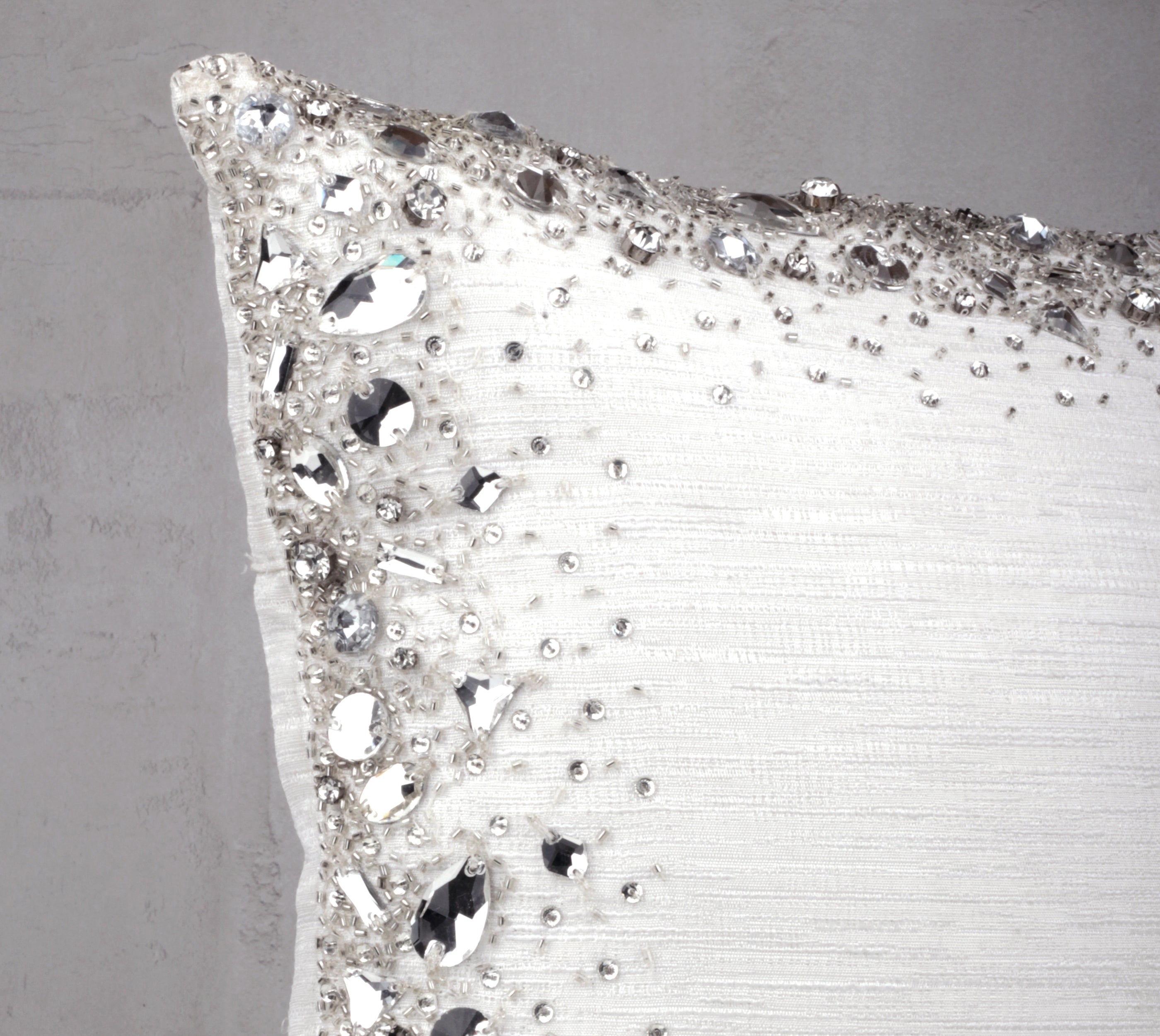 LUMIERE White Bling Cushion Cover