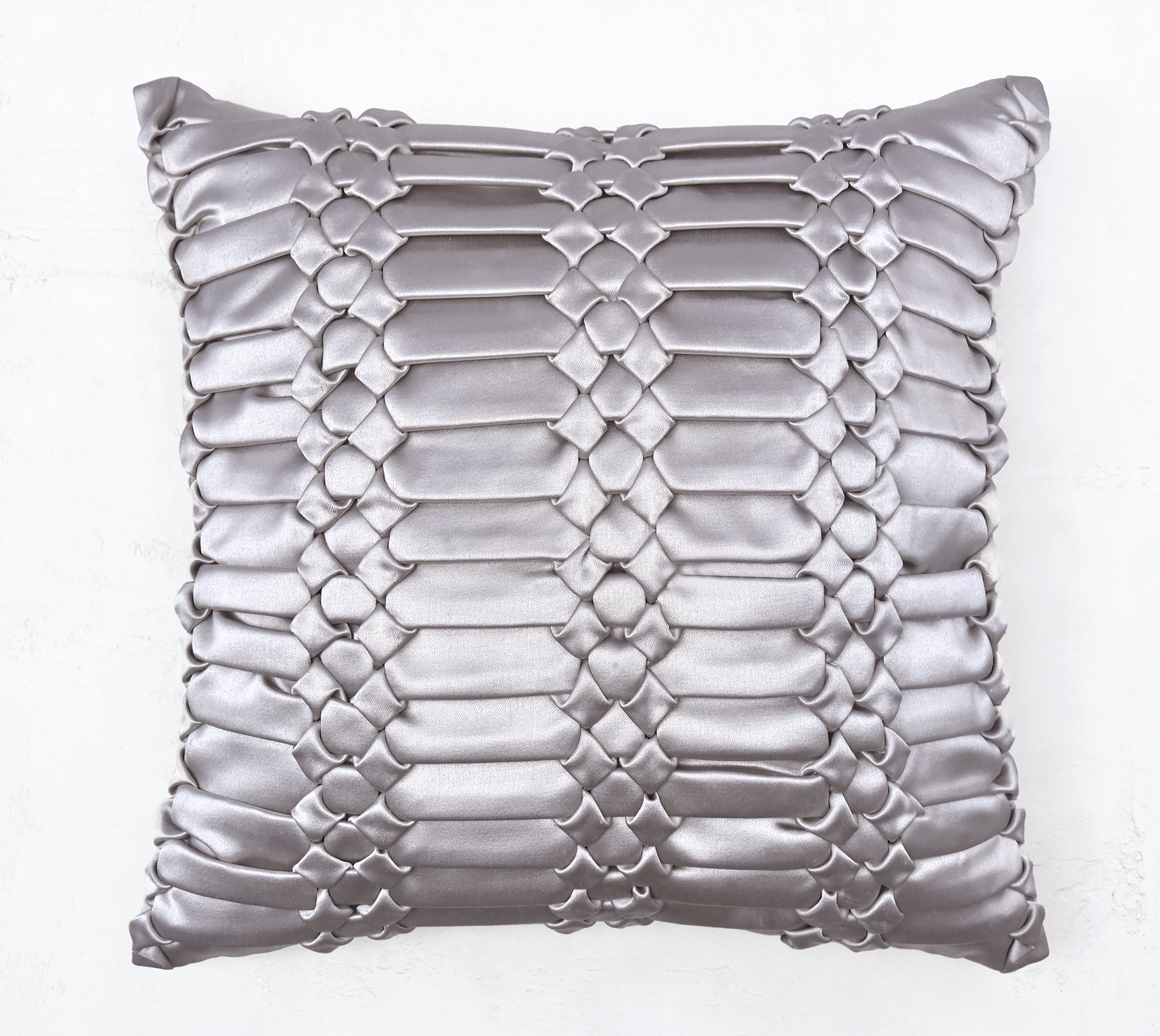 TRINITY Silver Smocking Cushion Cover