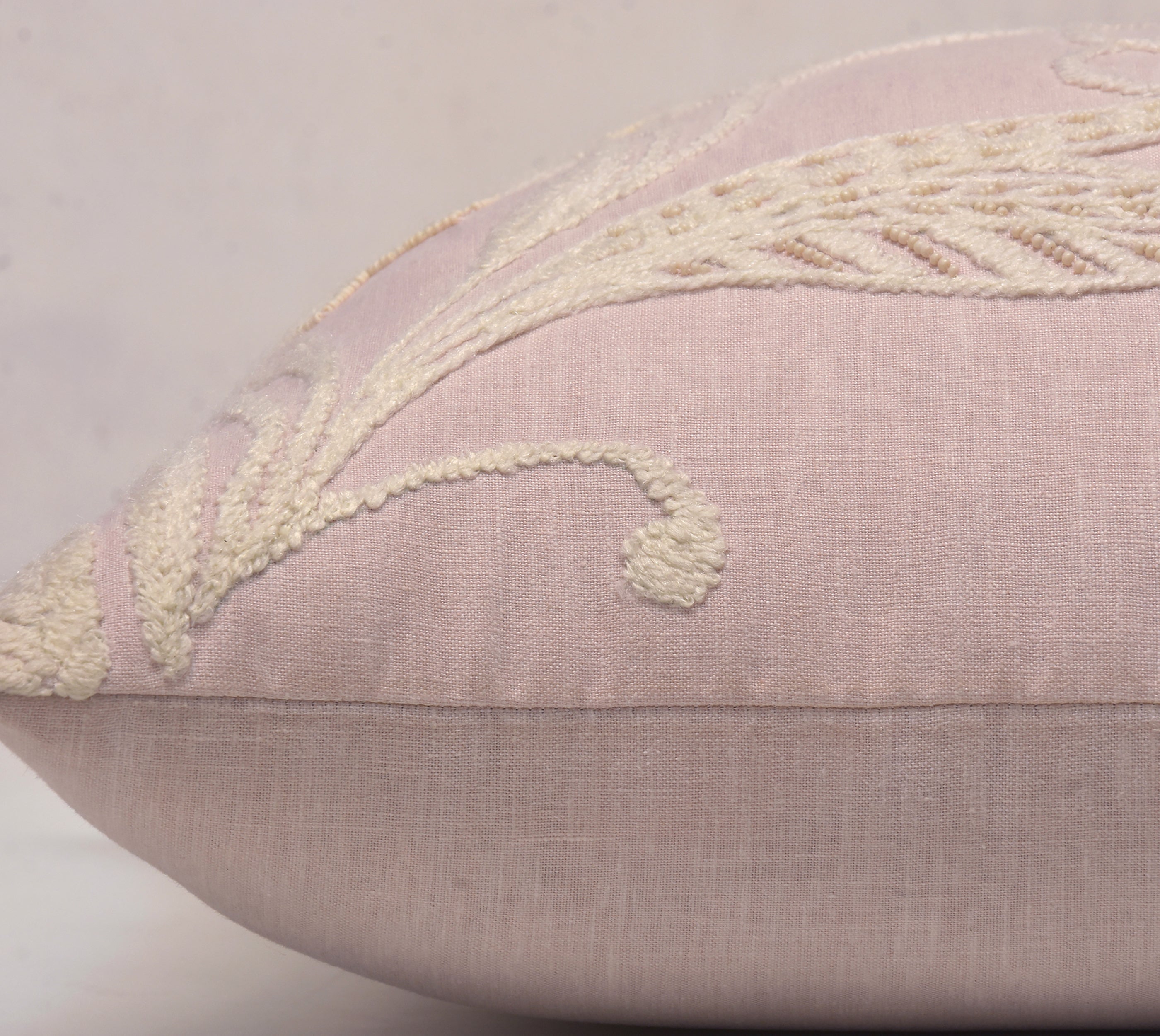 ISABELLA Pink Linen Cushion Cover