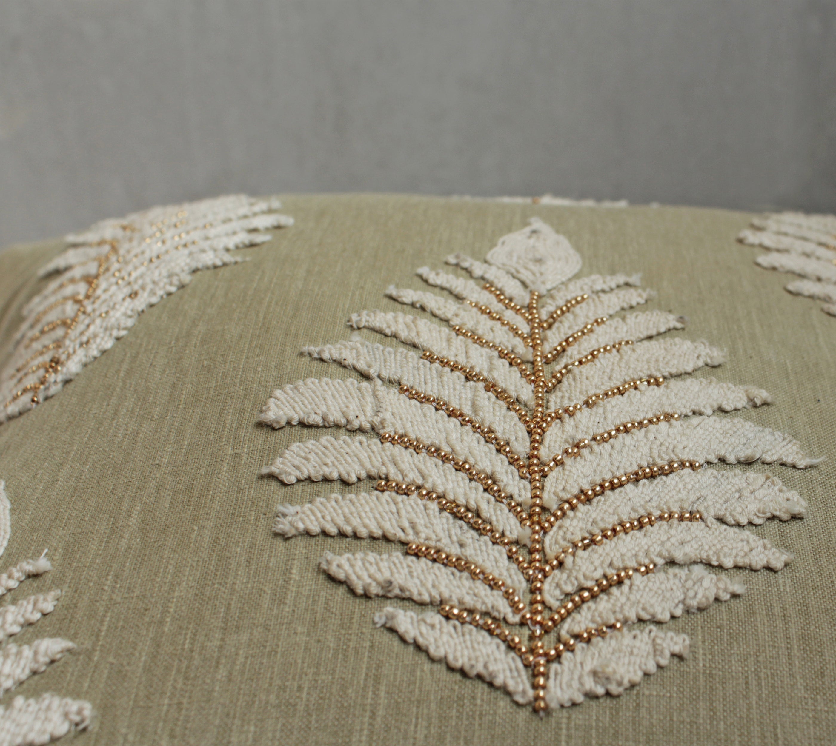 ISABELLA Green Linen Cushion Cover