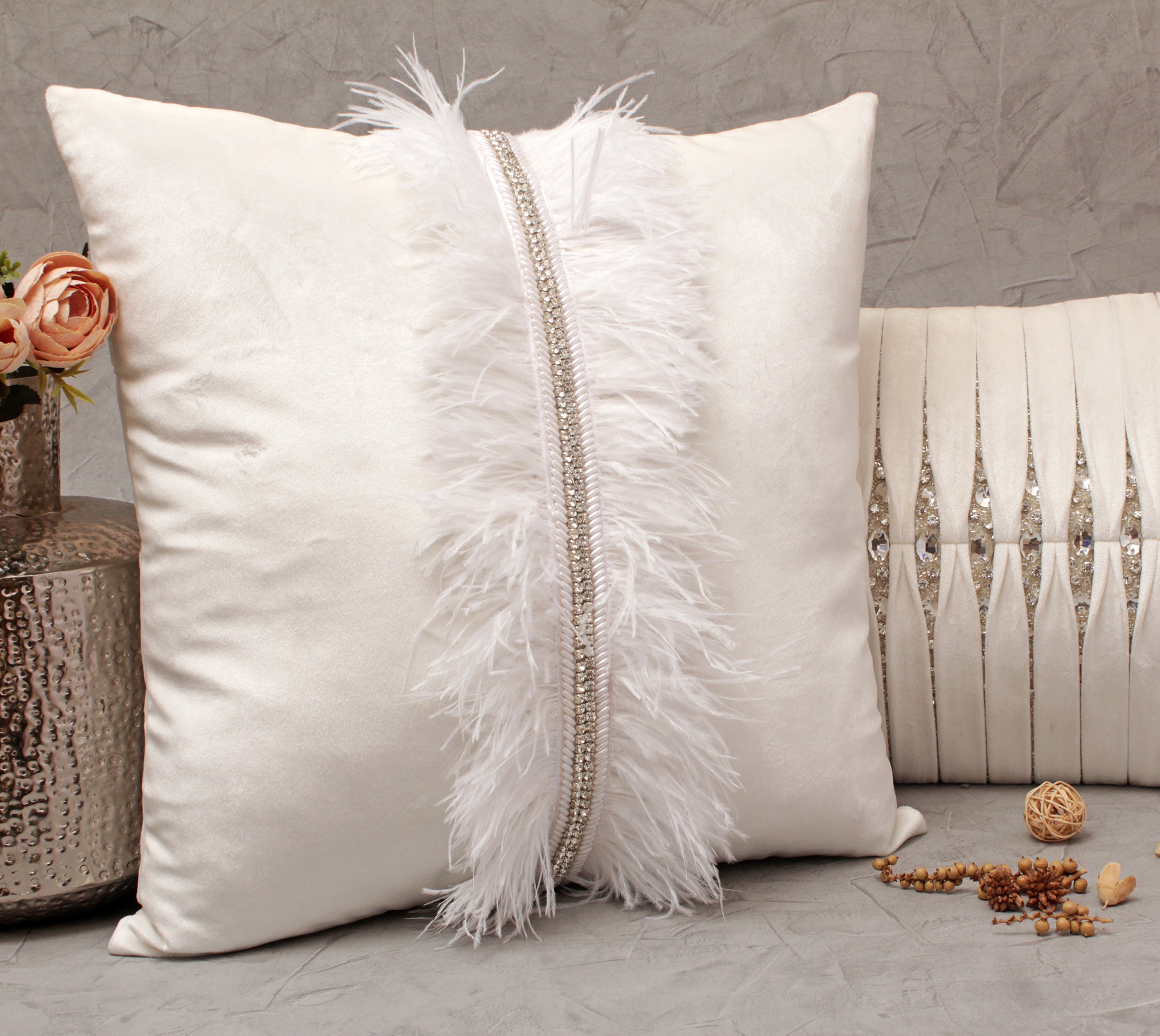 XENIA Off white Velvet Cushion Cover