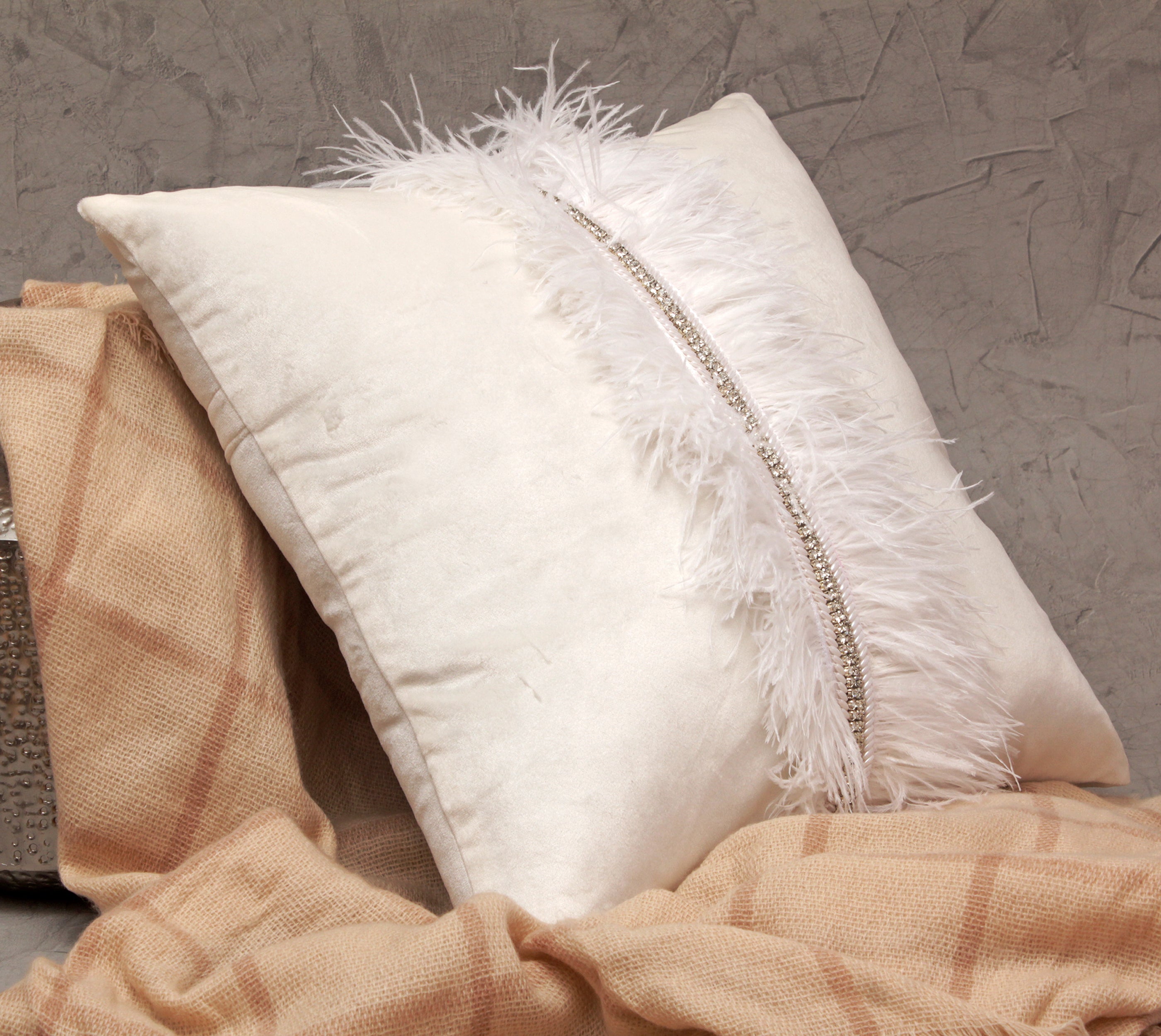 XENIA Off white Velvet Cushion Cover