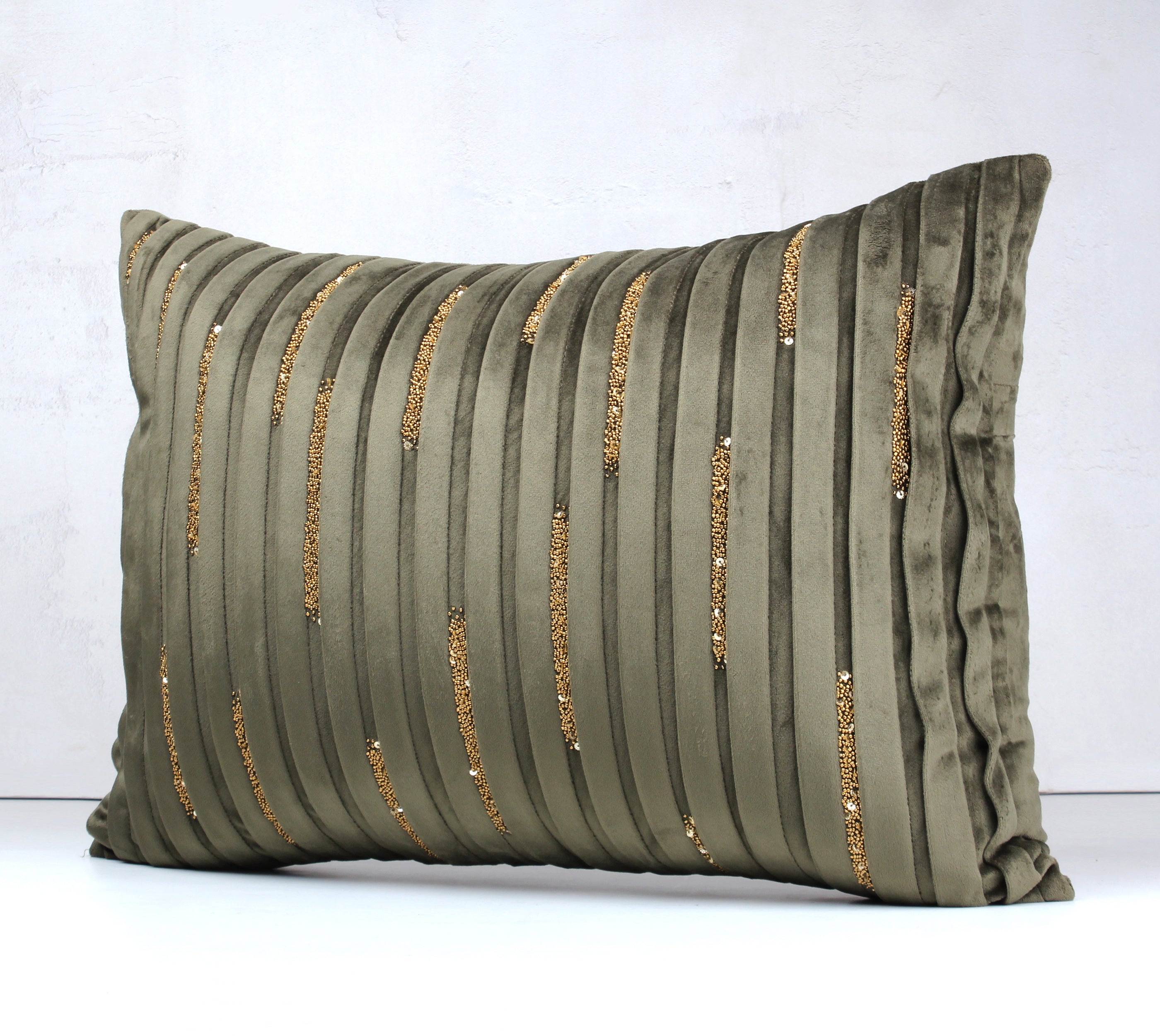 NOVA Green Velvet Pleated Cushion Cover
