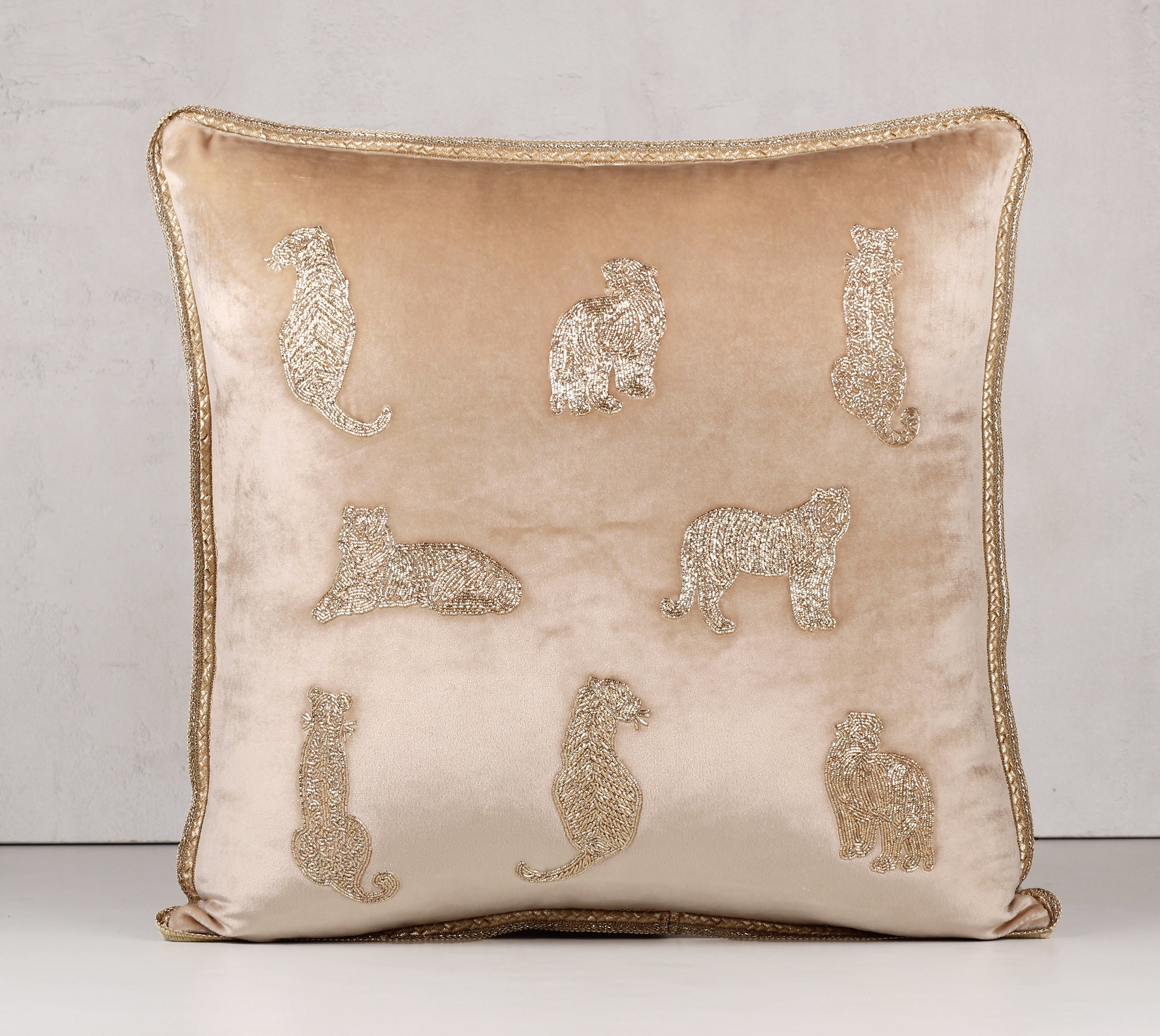 NARGIS Ecru Cream Cushion Cover