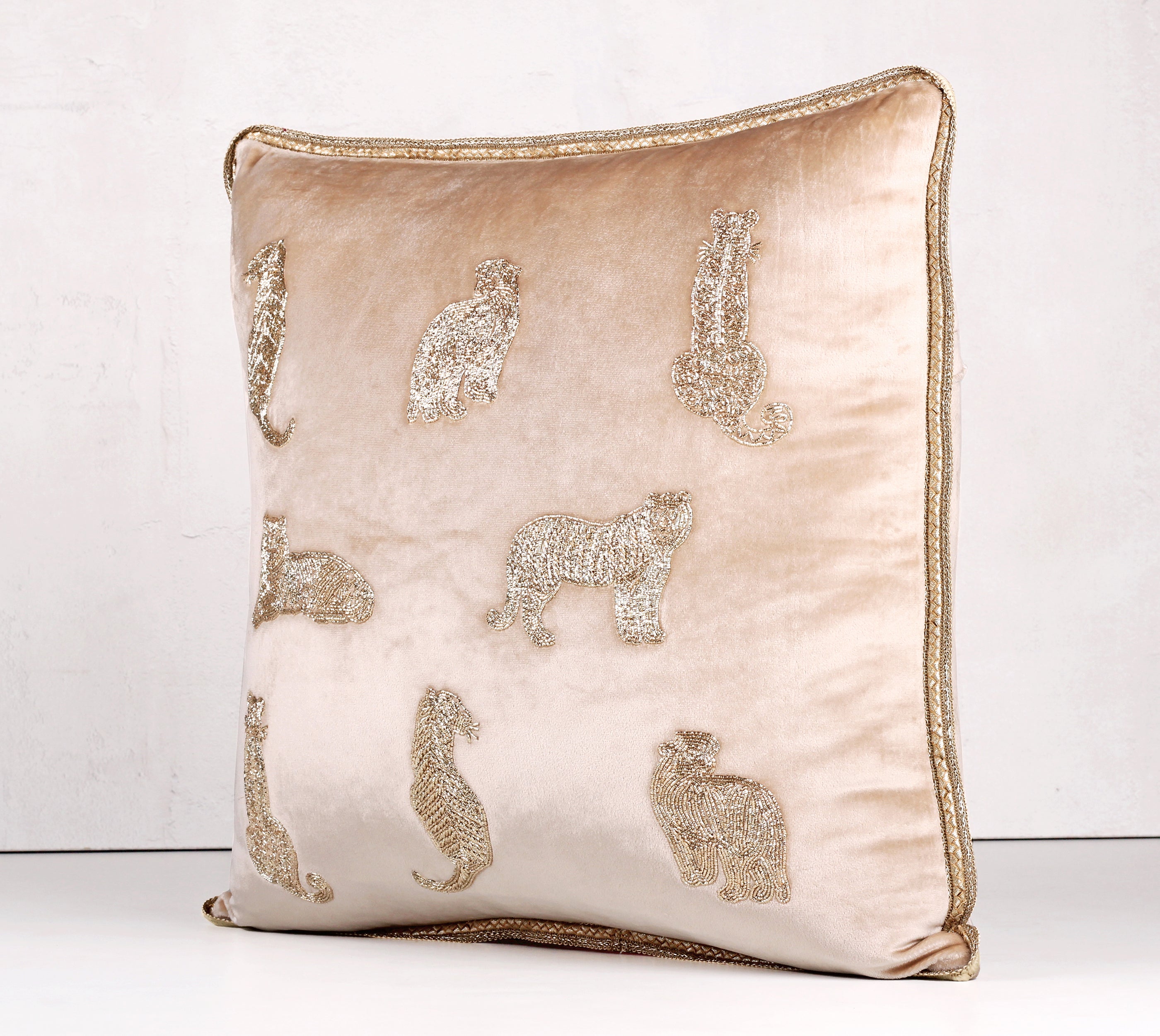 NARGIS Ecru Cream Cushion Cover