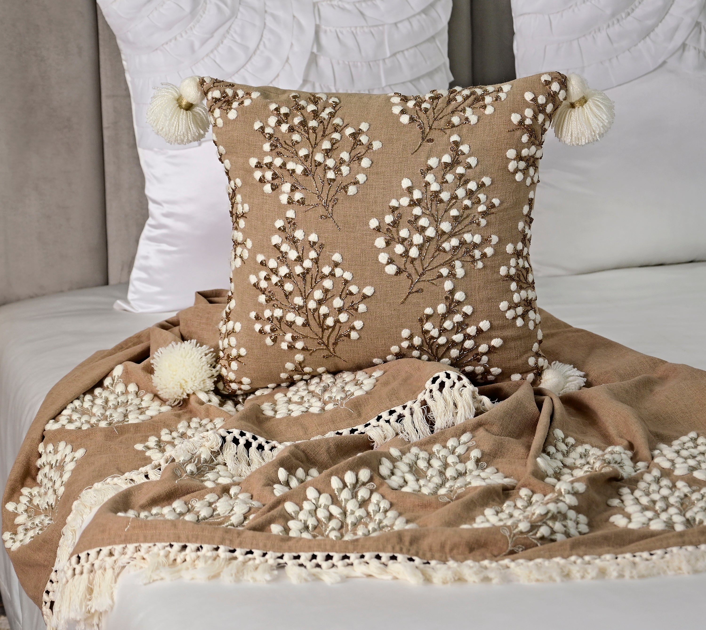 Isabella Light Brown Cotton Throw