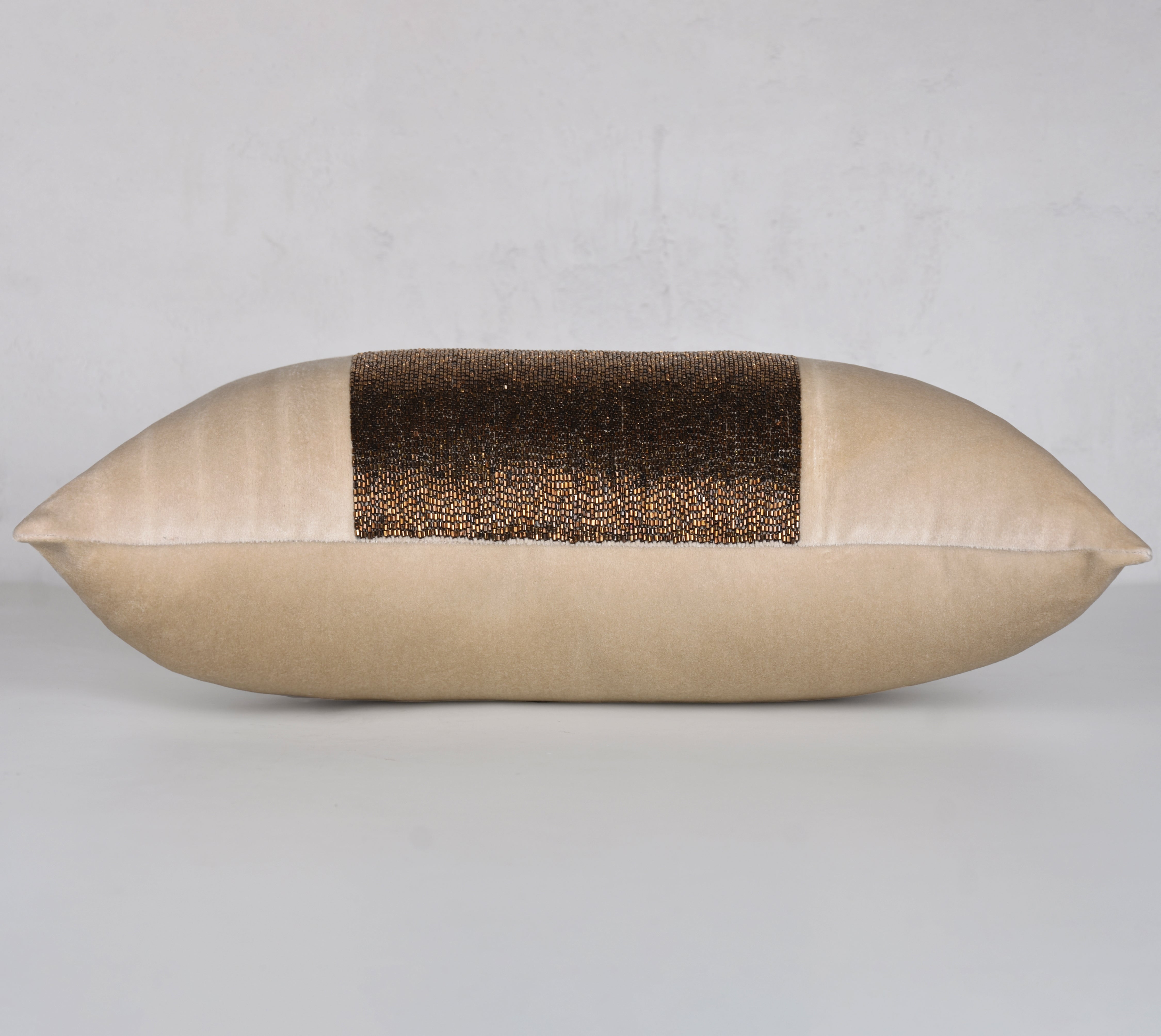 MIDAS Ecru Velvet Cushion cover