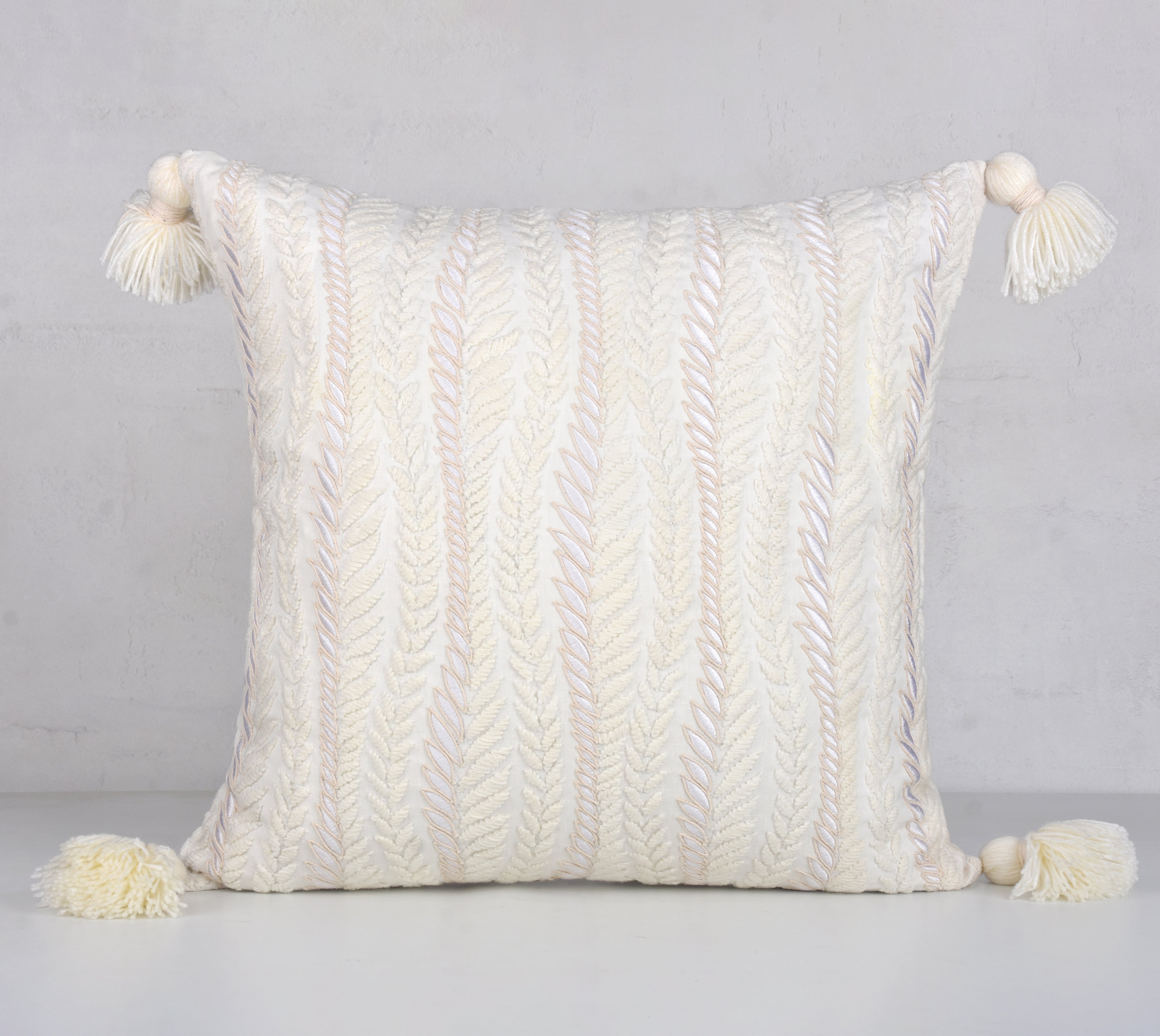 ISABELLA Off white Cotton Cushion Cover