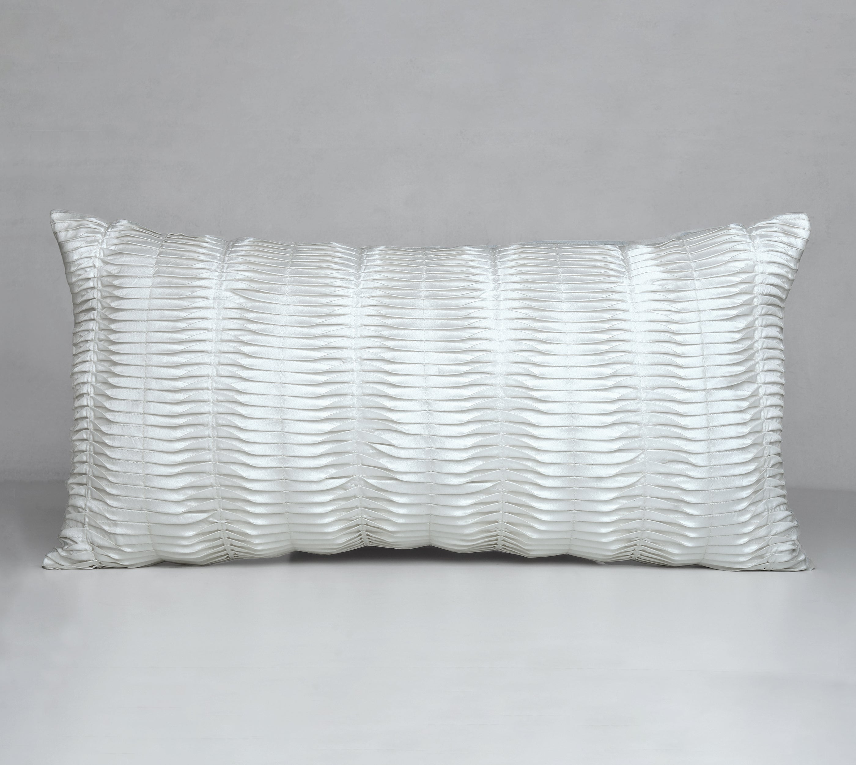 DIVOT White Pleated Cushion Cover