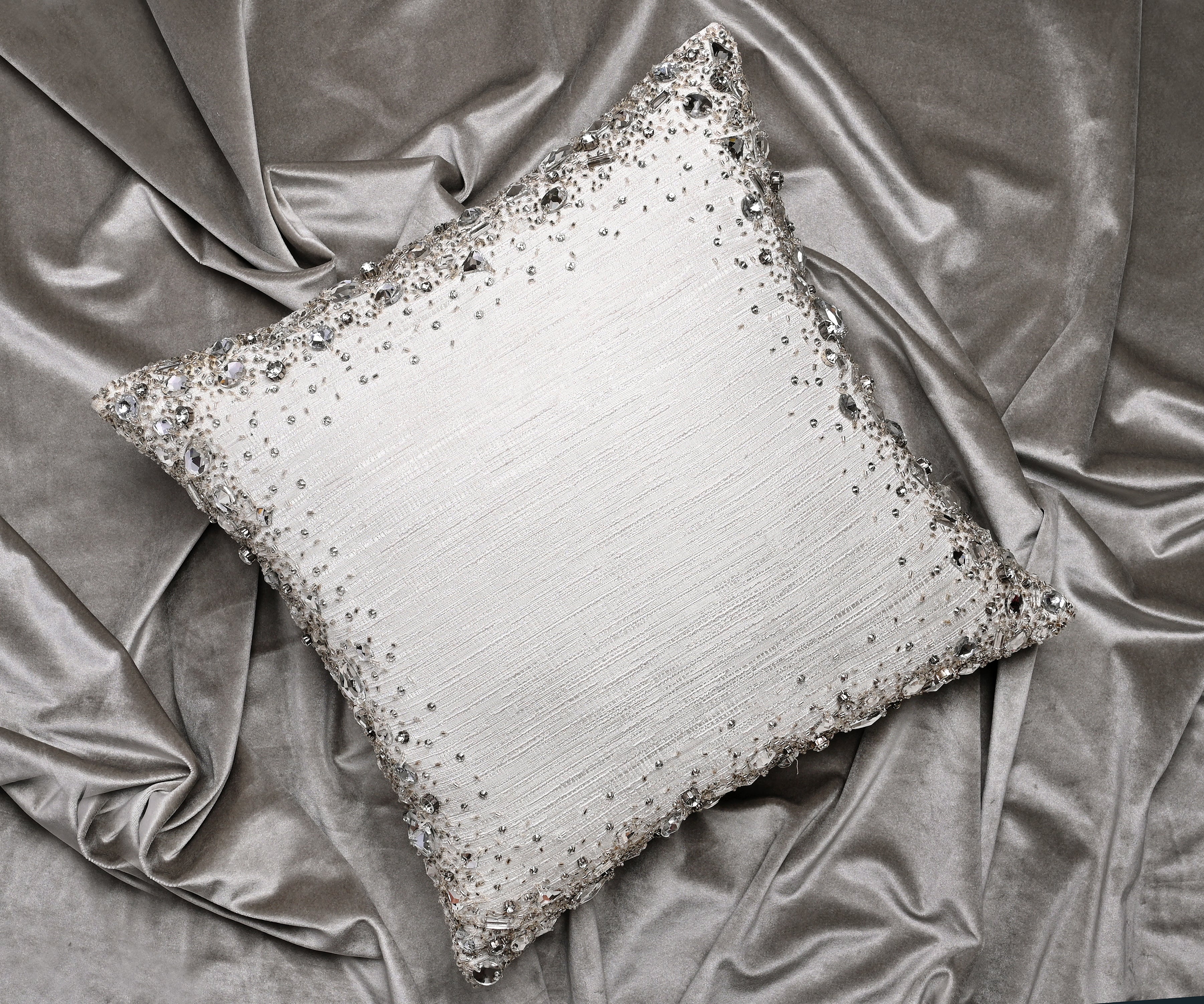 LUMIERE White Bling Cushion Cover