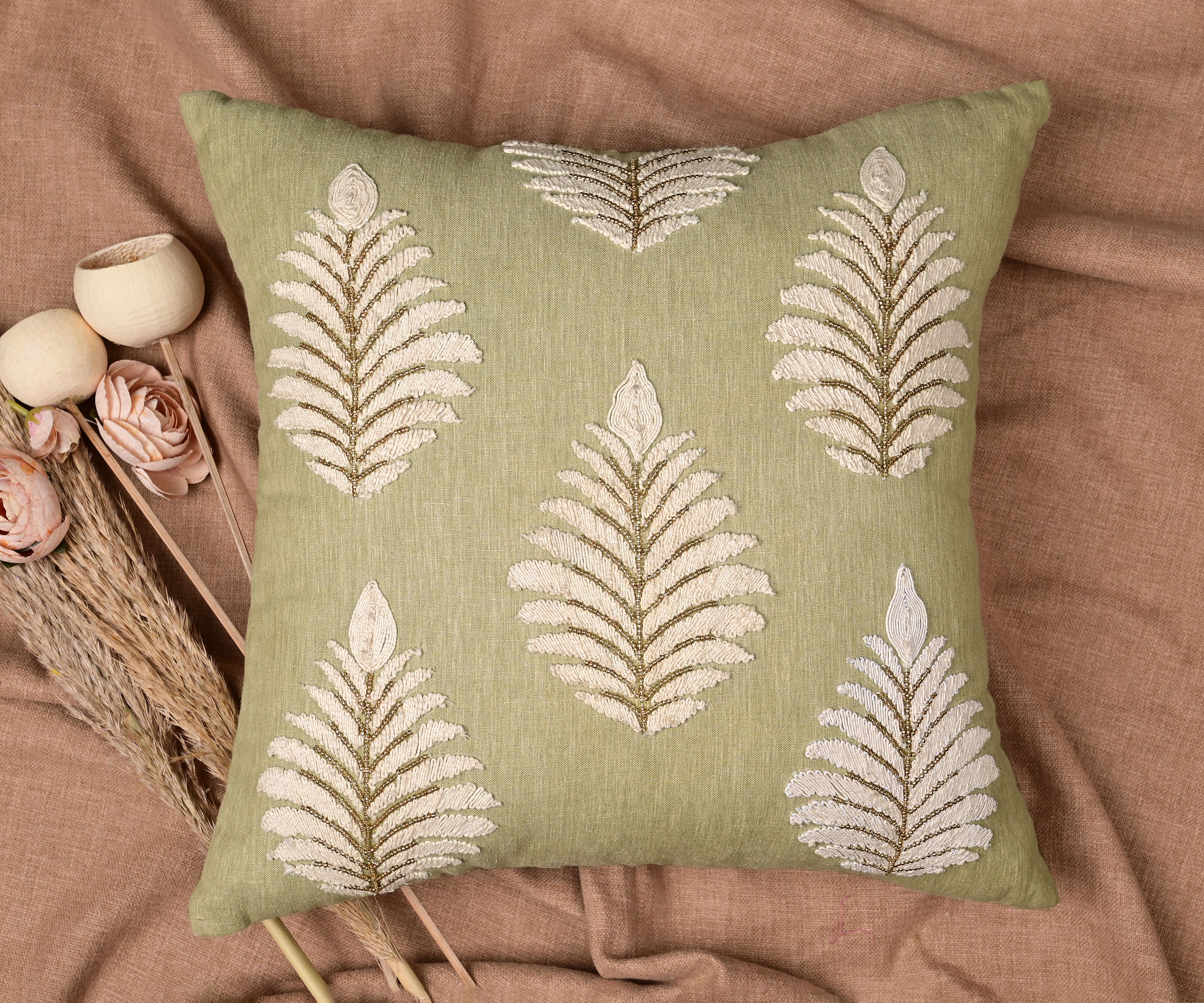 ISABELLA Green Linen Cushion Cover