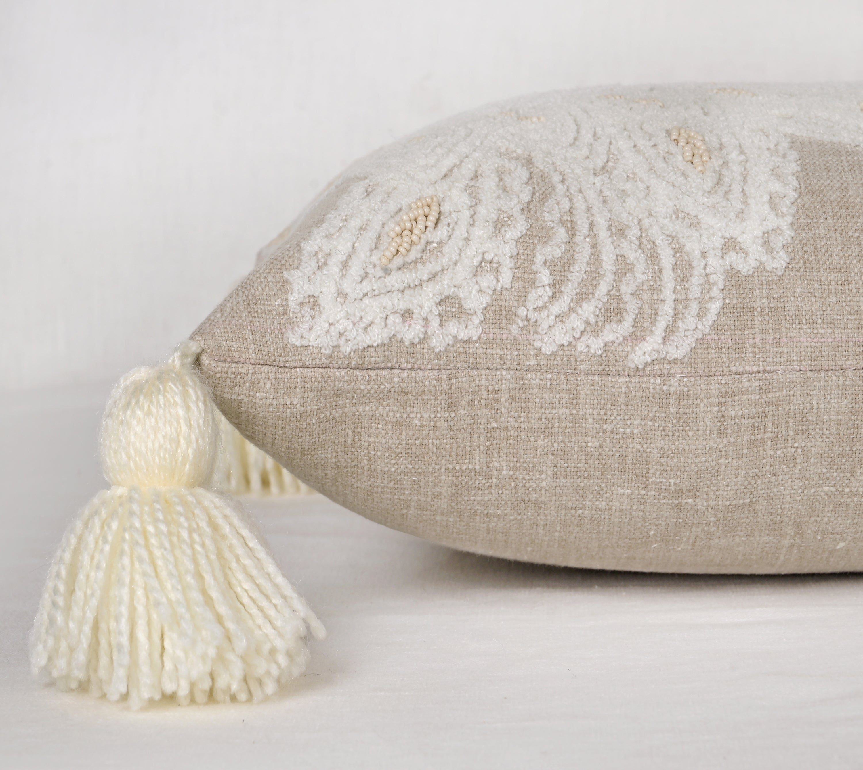 REGENT Beige Cotton Cushion Cover