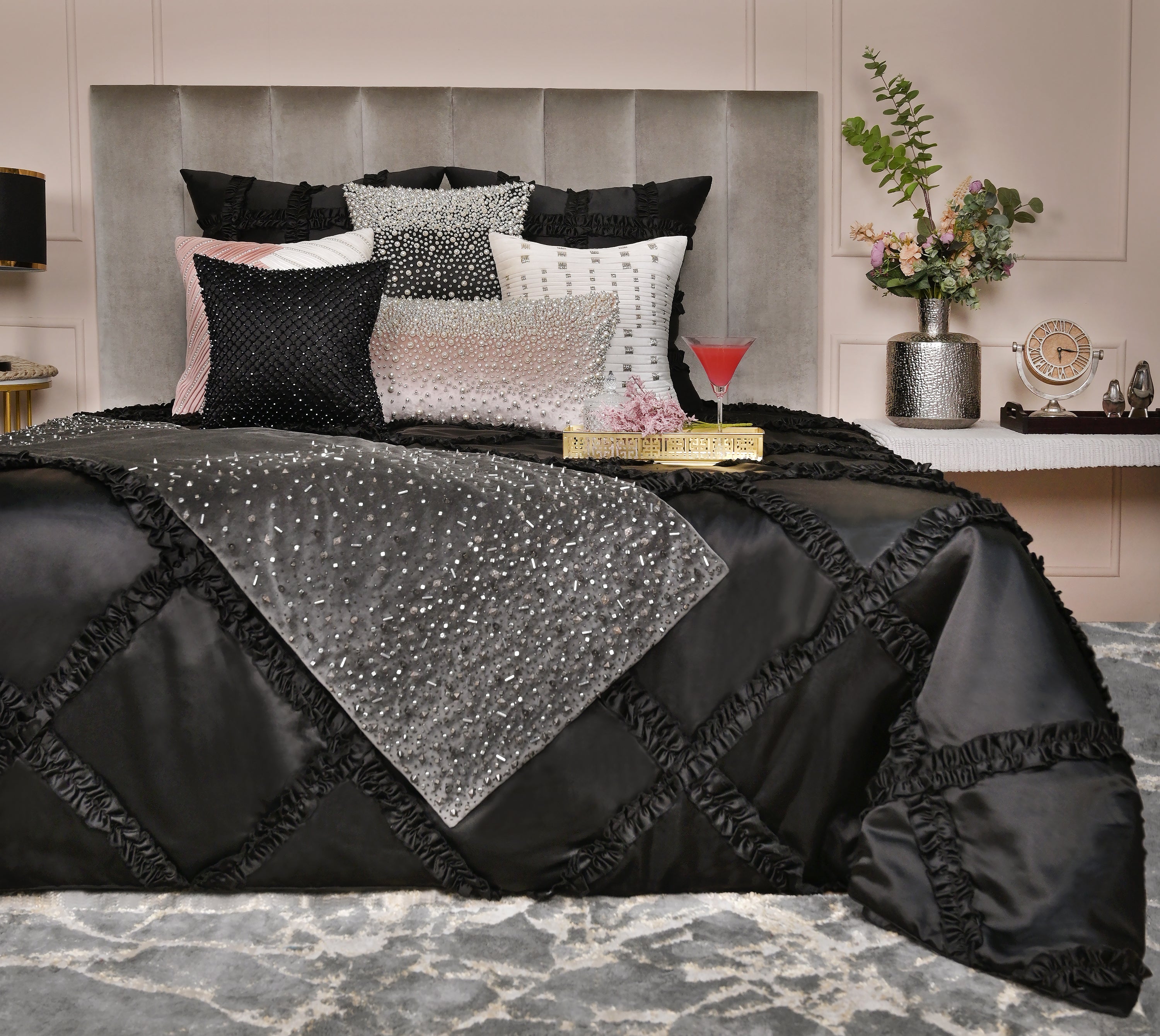 CORDELLIA Black Bed Cover