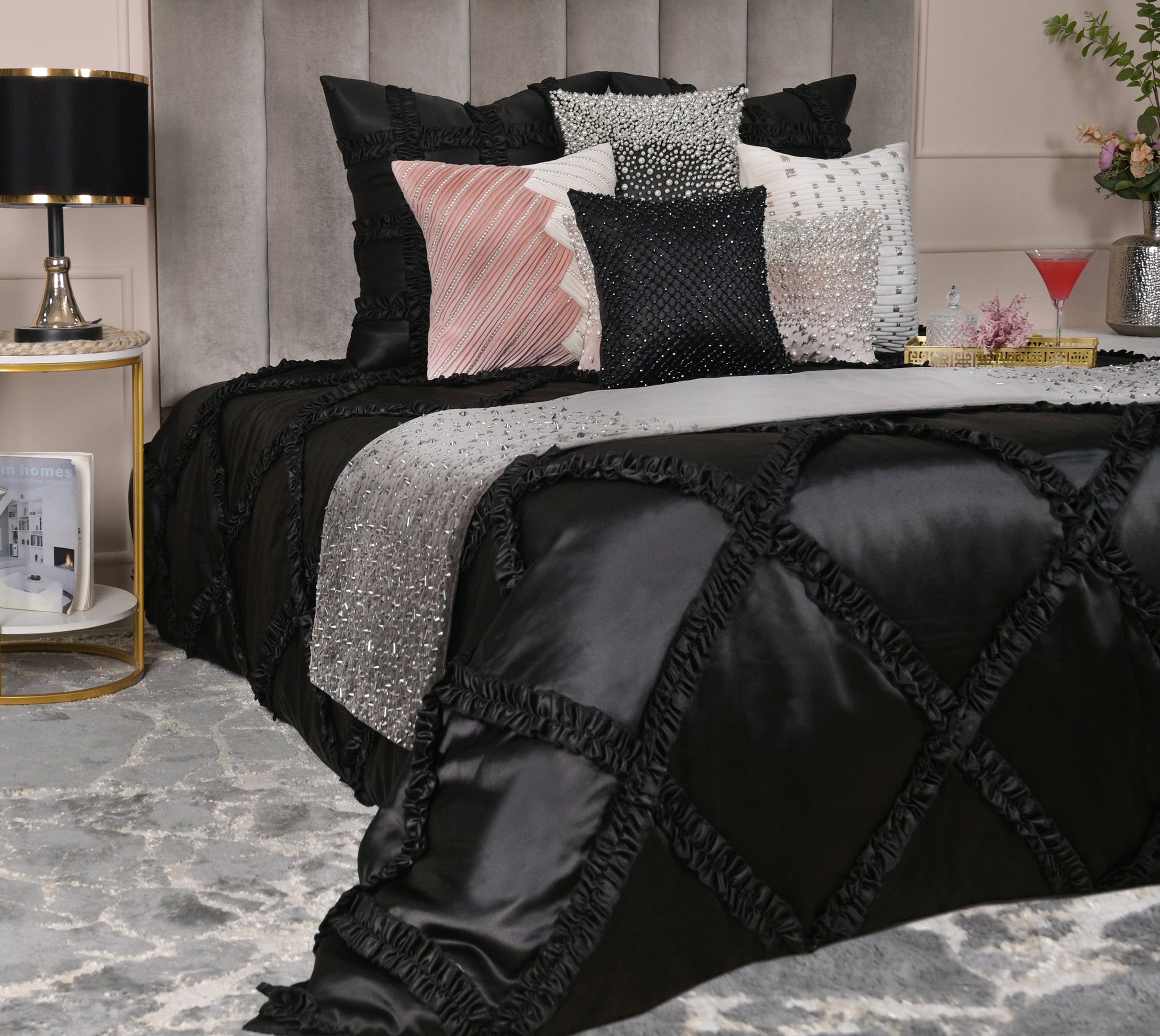 CORDELLIA Black Bed Cover