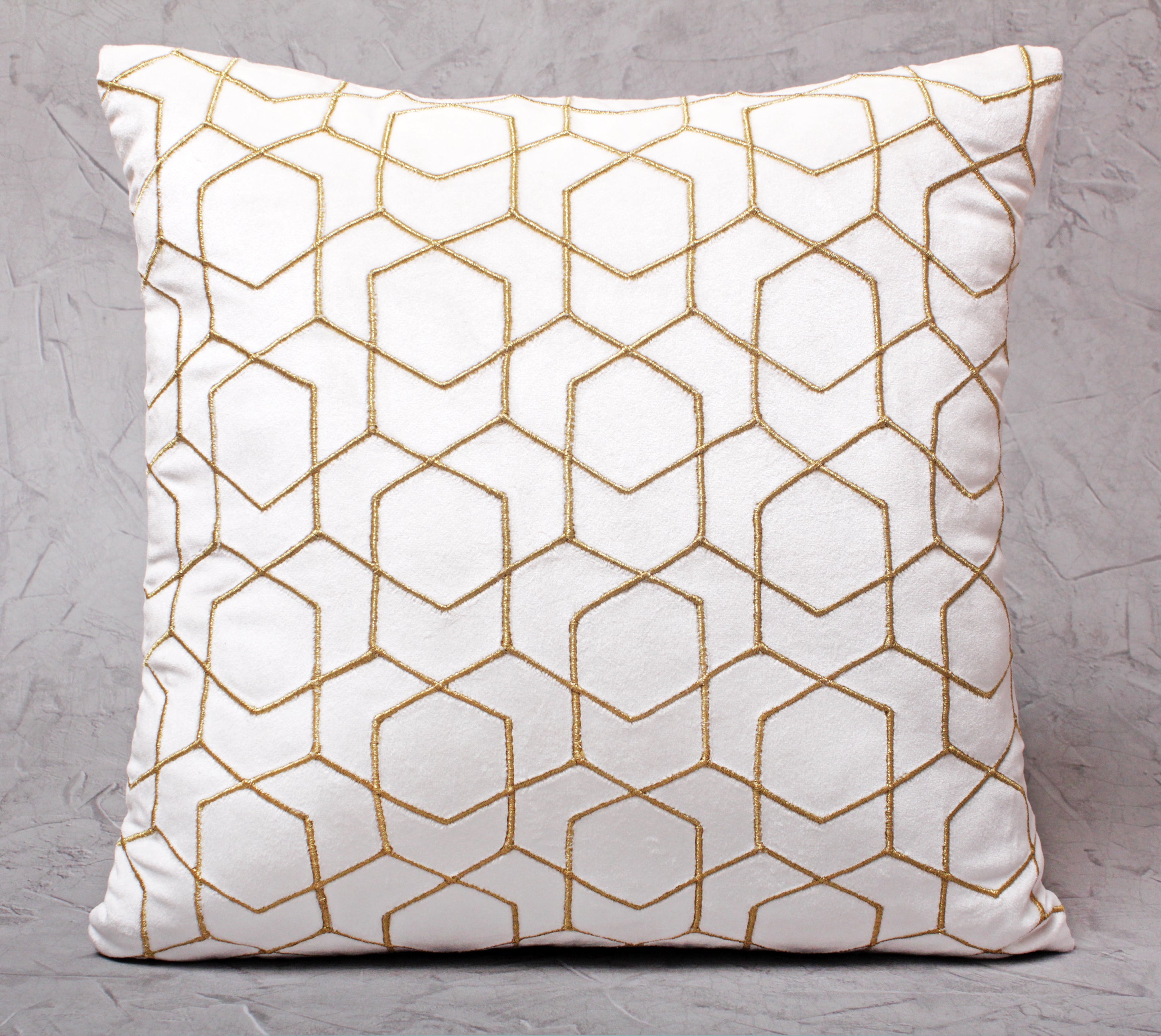 DAPHNE Off white Velvet Cushion Cover