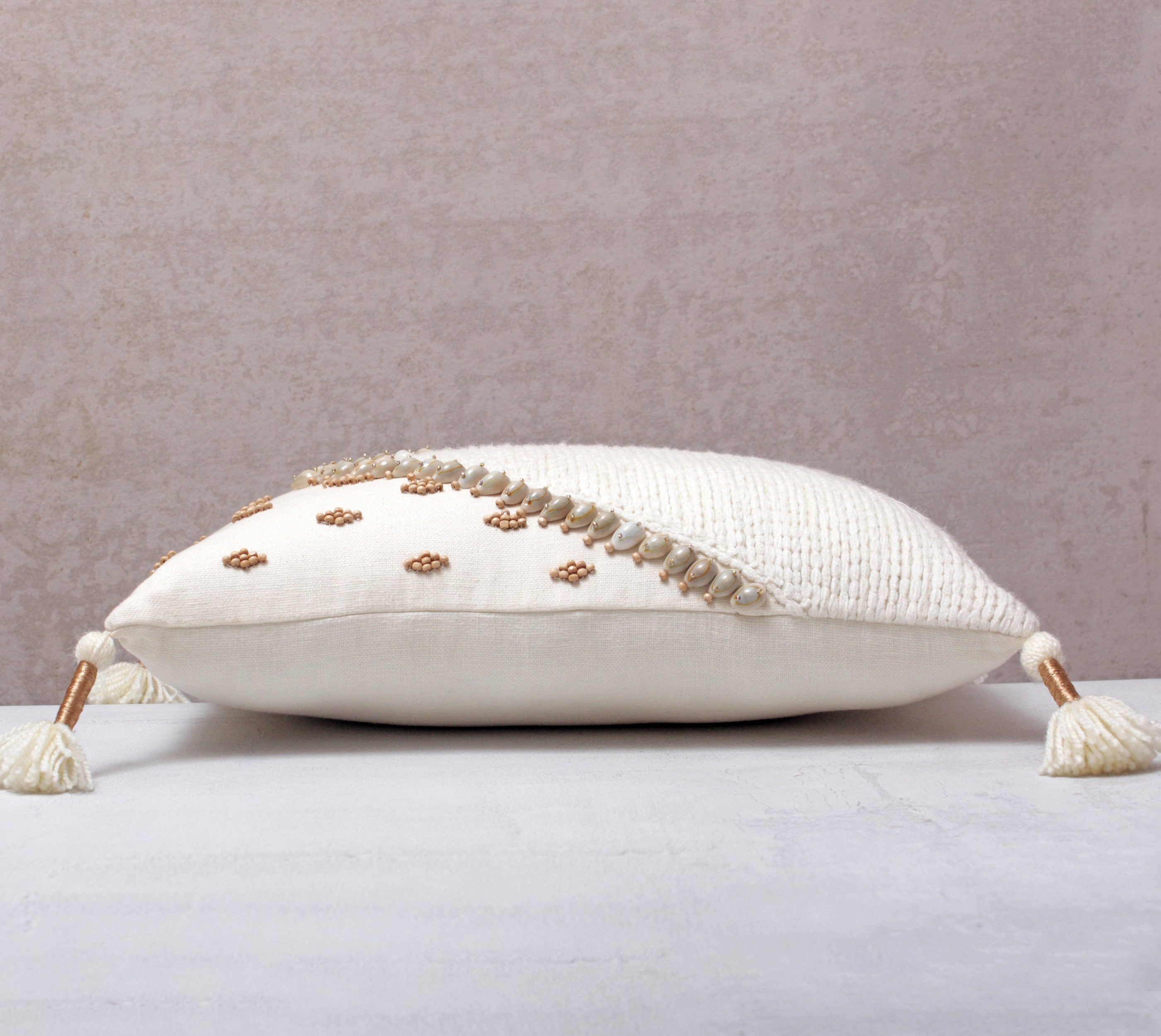 HAZEL Off-white Cotton  Cushion Cover